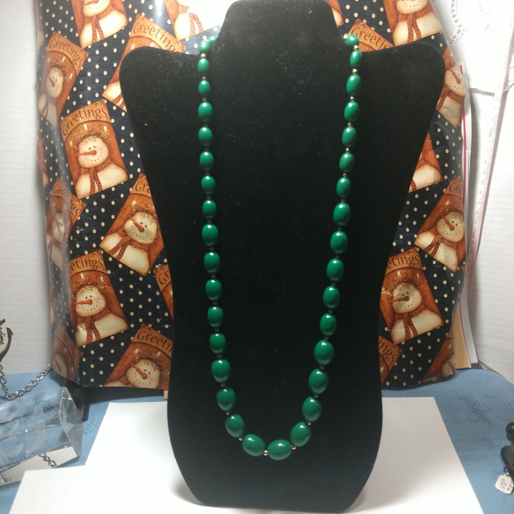 Monet Necklace Vintage Green & Gold 24K Gold Plated 26" Graduating Ovals